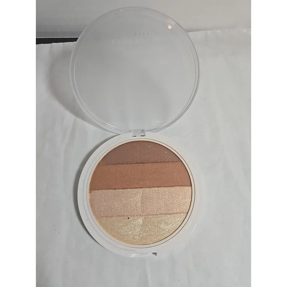 NEW Undone Beauty Warm Up Bronzer‎